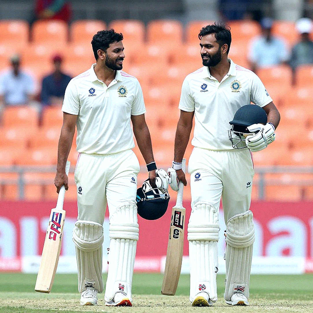 ক্রিকেটের মাঠে ব্লকচেইন: ফ্যান টোকেন, স্মার্ট কন্ট্রাক্ট আর এক শূন্য বিশ্লেষণের ছায়ায় লেখা