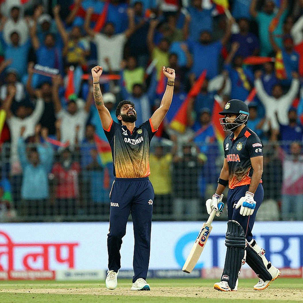 ২১.৩ ওভারের ফাইনাল: এশিয়া কাপ ২০২৩-এর স্কোরবোর্ড যা মনে রাখেনি